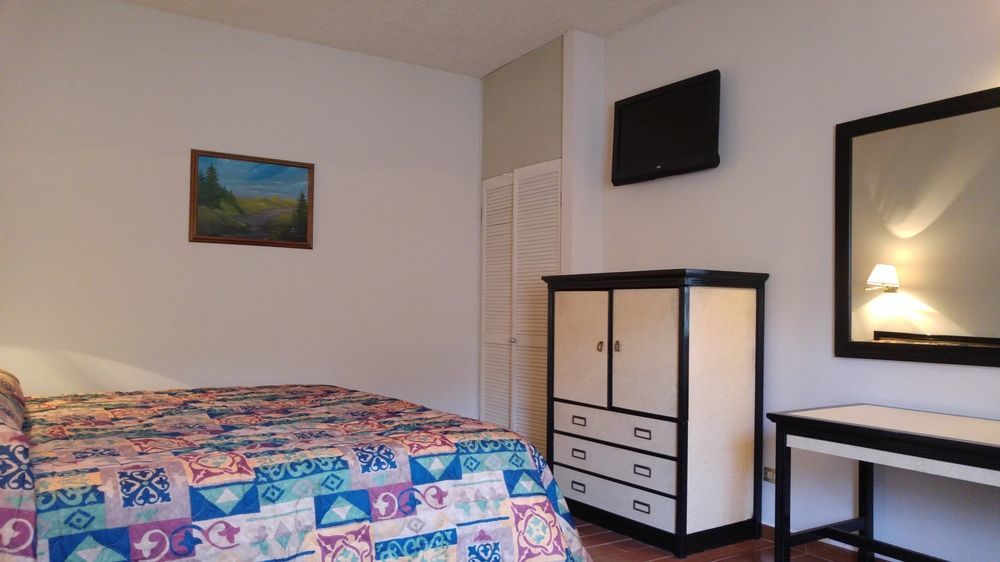 Capital O 88 Inn San Nicolás de los Garzas Kültér fotó