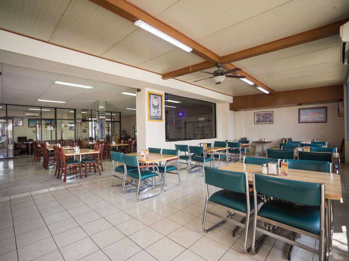 Capital O 88 Inn San Nicolás de los Garzas Kültér fotó